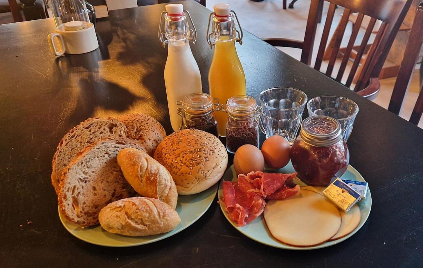Hike & Bike Hotel Noordwolde  외부 사진